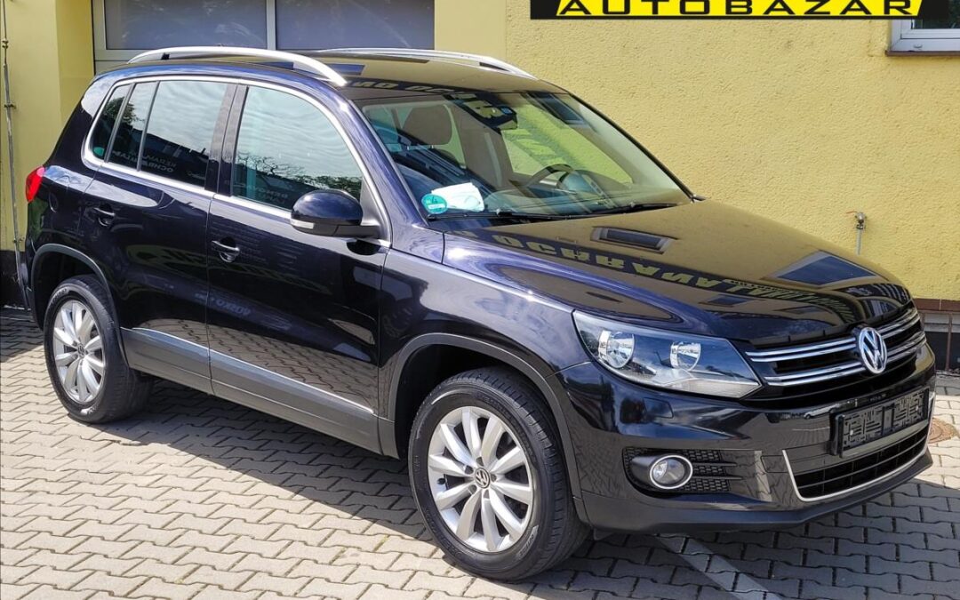 Volkswagen Tiguan 2,0 TDi DSG 4motion SERV.KNÍŽK